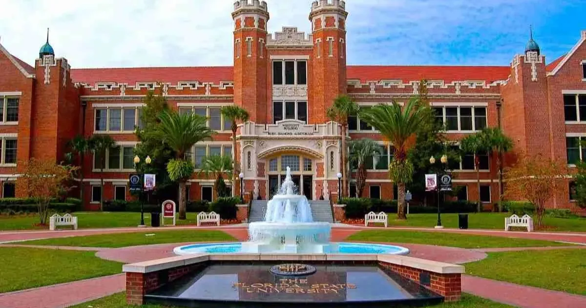 2027 Florida State University Scholarship in USA scholarship image